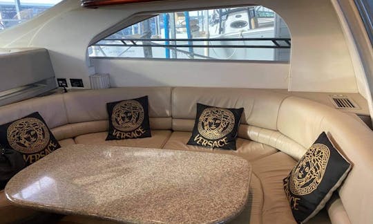 Daily Luxury Yacht Charter on Lake Lewisville