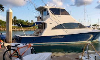 Ocean Sport Fisher Yacht 62ft Charter in Ko'Olina Hawaii