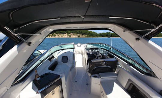 Enjoy the Hamptons by water on our Monterey 328 SS!