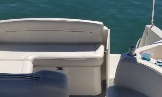 25ft 2009 Bayliner Cruiser Power Boat fun!