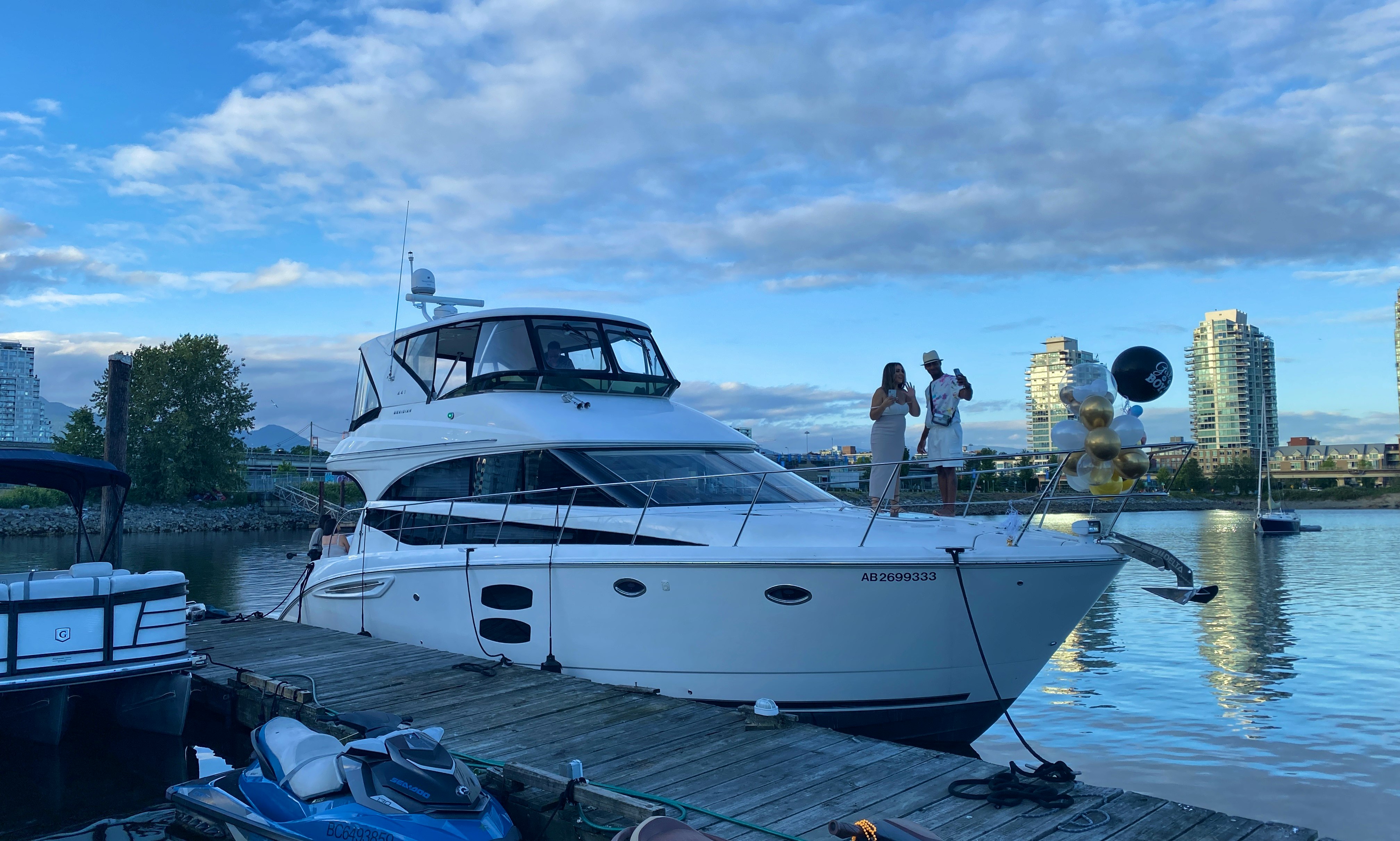 yacht rental in vancouver