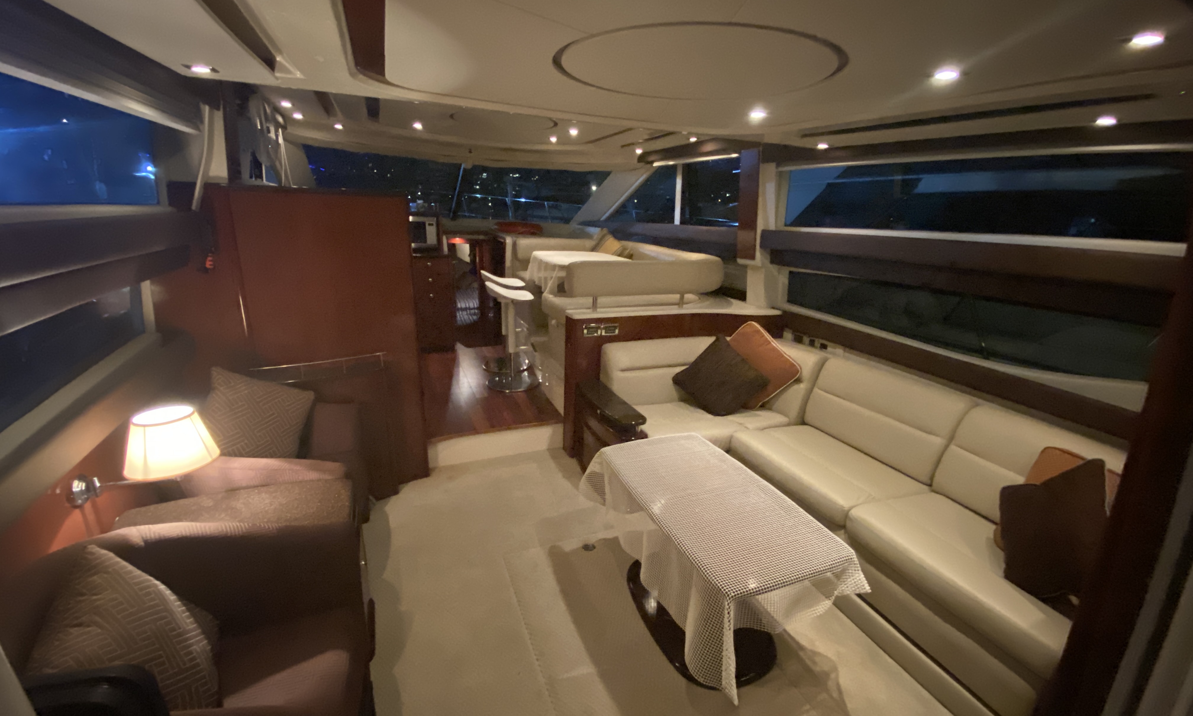 rent a yacht in vancouver