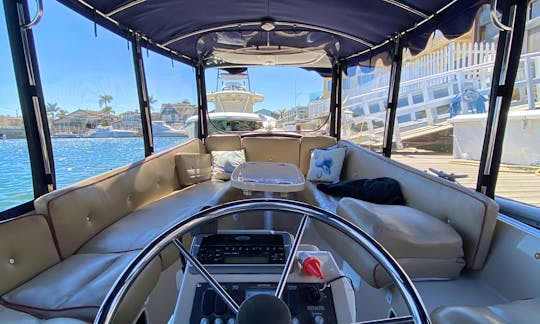 Duffy 21’ Electric Boat Cruise in Huntington Harbor up to 10 guests