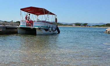 アクアバスポンツーンでイタリアのオルビア湾をお楽しみください