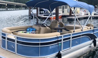 2018 Bennington 20’ Pontoon Boat