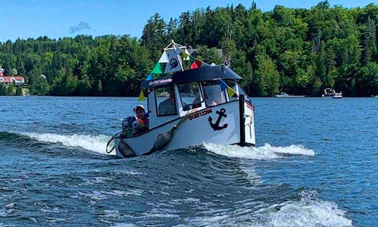 Small special boats rental in Sainte-Agathe-des-Monts