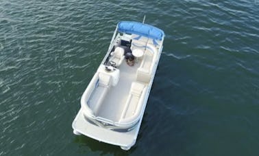 Pontoon Boat for Charter in Miami