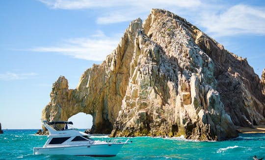 Aluguer de iates a motor de luxo Sea Ray de 40 pés em Cabo San Lucas, México