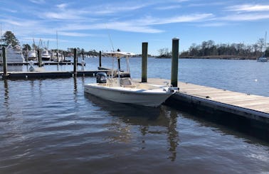 23' Scout Winyah Bay Center Console in the Upstate of South Carolina