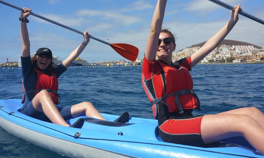 Kayak + snorkeling with turtles