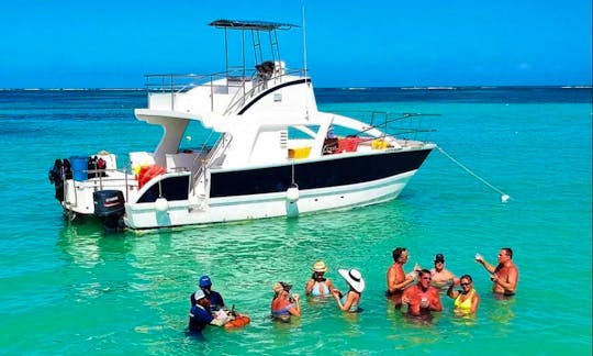 47' Hans Dee Becker Powerboat in Playa Juan Dolio