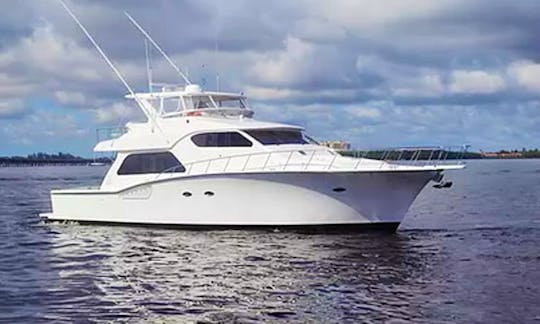65' Sport Cruiser Party Yacht in Marco Island, Florida