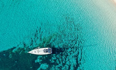 Balèria - Oceanis 461 Cruising Monohull Rental in Porto Cristo, Illes Balears