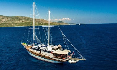 78' Sailing Gulet for 10 People in Muğla