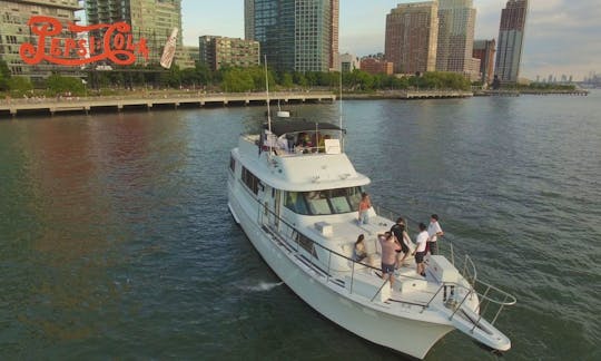 Hatteras 60' Luxury Motor Yacht Cruise in New York