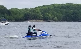 Rent this Yamaha EX Deluxe Waverunner for Lake Wylie, SC