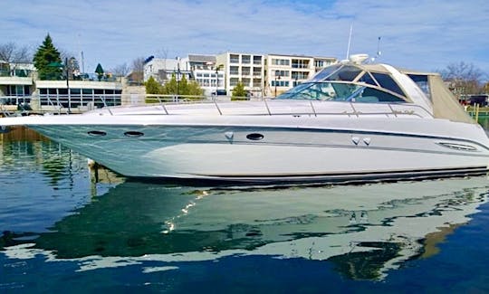 52 Ft Party Cruiser - Includes Refreshments, Party Lights**