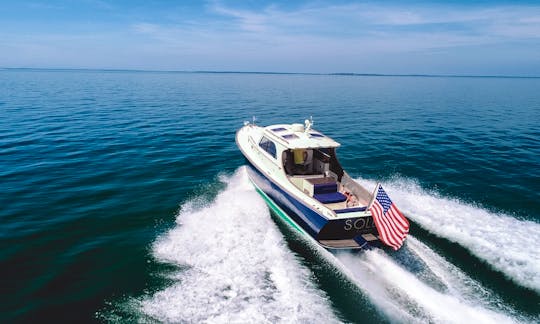The Hinckley Picnic Boat “Soleil” -a Meticulous Icon of Hand Crafted Luxury