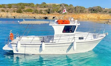 Small Charter for Swimming and Snorkeling in Gozo/Malta