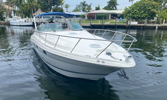 Spacious Wellcraft Martinique - 37 ft of Relentless Fun in the Sun!! H