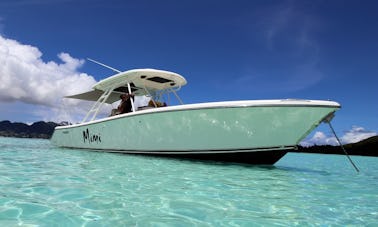 Explora las islas con estilo a bordo de una consola central Pursuit 310s