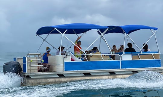 Amazing Fisher 24' Pontoon Boat to rent in Lower Florida Keys. Multi day, week or month, we deliver.
