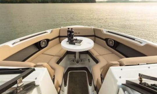 New 29' Sea Ray 280 SLX Ultra Luxury Super Fast Sport Day Yacht