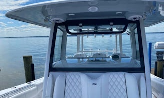 6 People Center Console for Charter in Stevensville, Annapolis, and Chester, Md