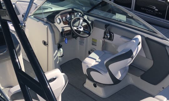 2019 Chaparral 21ft for cruise, party, swim on Lake Norman