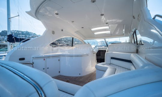 Sunseeker 50 Feet  - Luxury Yacht in Cancun ( 6 hours min. rental )