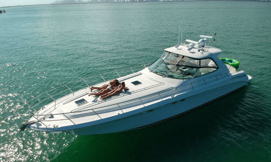 58′ Searay Motor Yacht in Miami