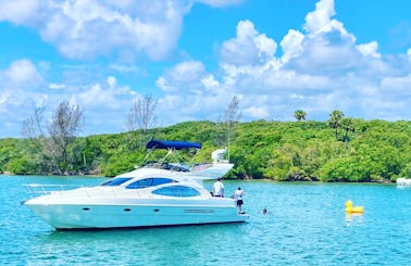42' Luxury Azimut Motoryacht | Jupiter | Palm Beach | Stuart