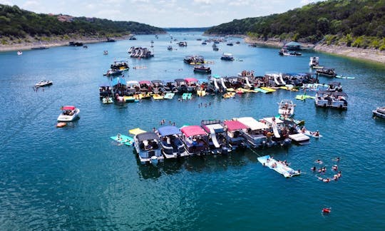 Atx Wake Adventures at its finest in Devil’s Cove!