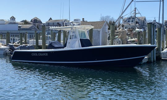 "Cool Change"
32' Regulator Center Console