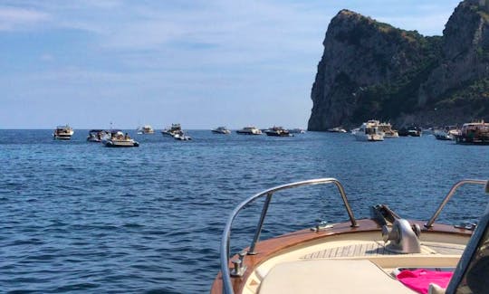 2018 Capri Cruise Apre mare for up to 12 passangers