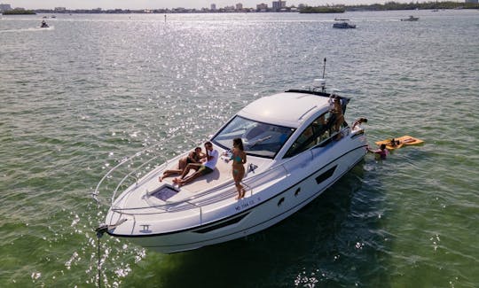 ENJOY HAULOVER SANDBAR IN THIS GORGEOUS BENETEAU YACHT