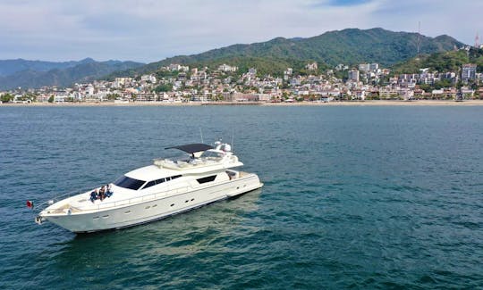 Luxury Mega Yacht Ferreti 80' Puerto Vallarta