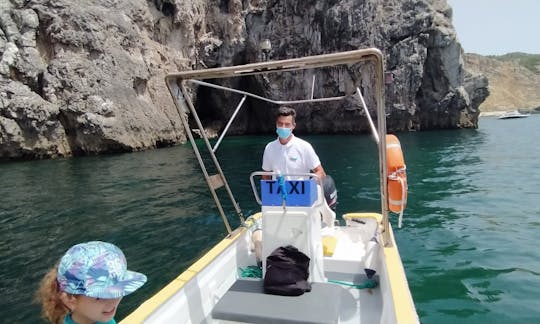 Tradicional Boat in Sesimbra - Caves and Wild Beaches