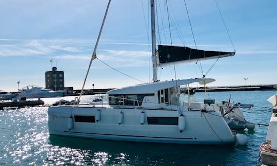 Lagoon 40 Catamaran for hire in Sotogrande, Spain