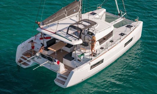 Lagoon 40 Catamaran for hire in Sotogrande, Spain