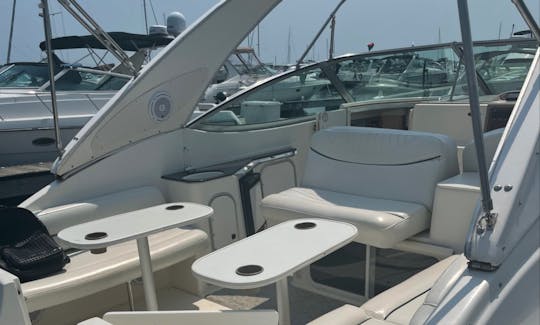 33ft Maxum Scr - Your Next Charter Awaits You!