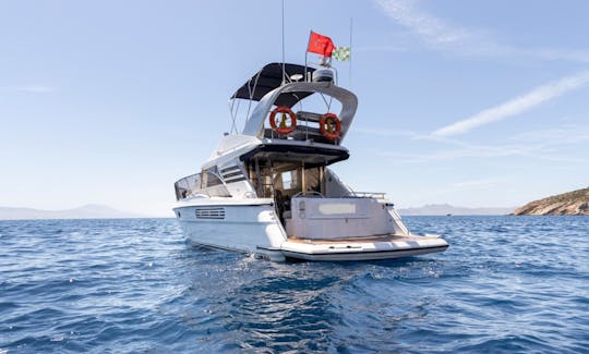 Motor Yacht in Bodrum for Daily Charters (Suitable for couples / small groups up to 6 people)