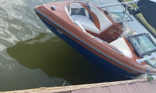 Amazing Moomba Mobius LSV 23' Powerboat Rental in Montgomery, Texas