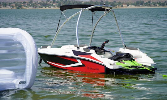 Combinaison jet ski et bateau Sea Doo à Lake Pyramid