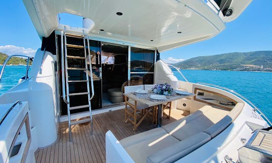 Luxury Flybridge Motor Yacht Charter in Mugla