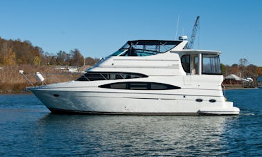 Large Luxury 50ft Power Yacht - Fun With Family, Friends & Good Vibes