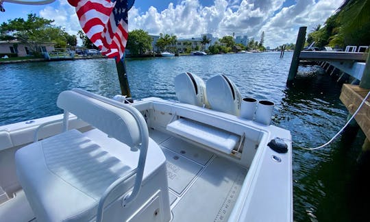Fully Upgraded 33ft Luxury Center Console