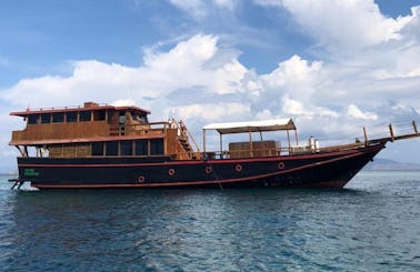 The Rutas Luxury Boat Charter for Exploring Komodo National Park