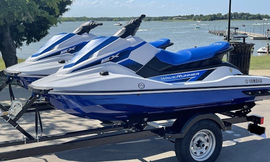 Jet Ski in Lewisville/Dallas Lake, & Little Elm beach