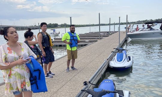 Jet Ski in Lewisville/Dallas Lake, & Little Elm beach